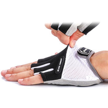 Short Finger Outdoor Riding Gloves
